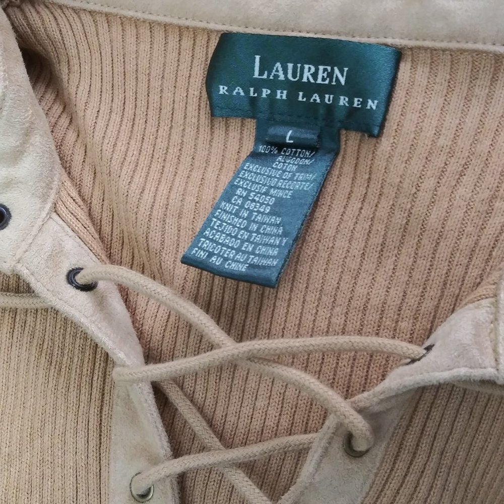 Ladies Ralph Lauren ribbed knit sweater